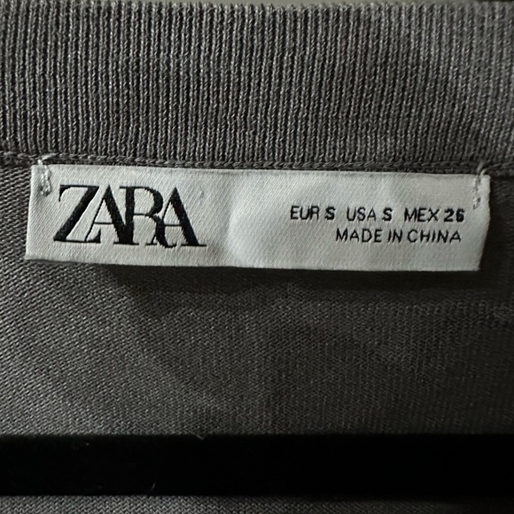 Zara Dark Gray V-Neck Thin Knit Sweater Basic Sz Small - Picture 3 of 5